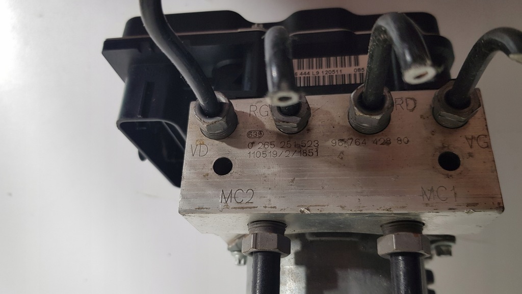 фото №9, Насос abs citroen оригинальный номер ds4 europa bosch