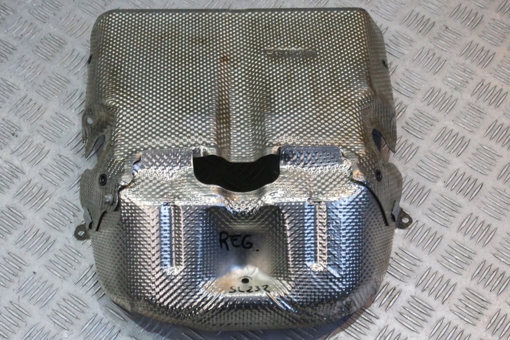 фото №1, Защита тепловая turbo турбонагнетателей mercedes sl r232 a1771508803