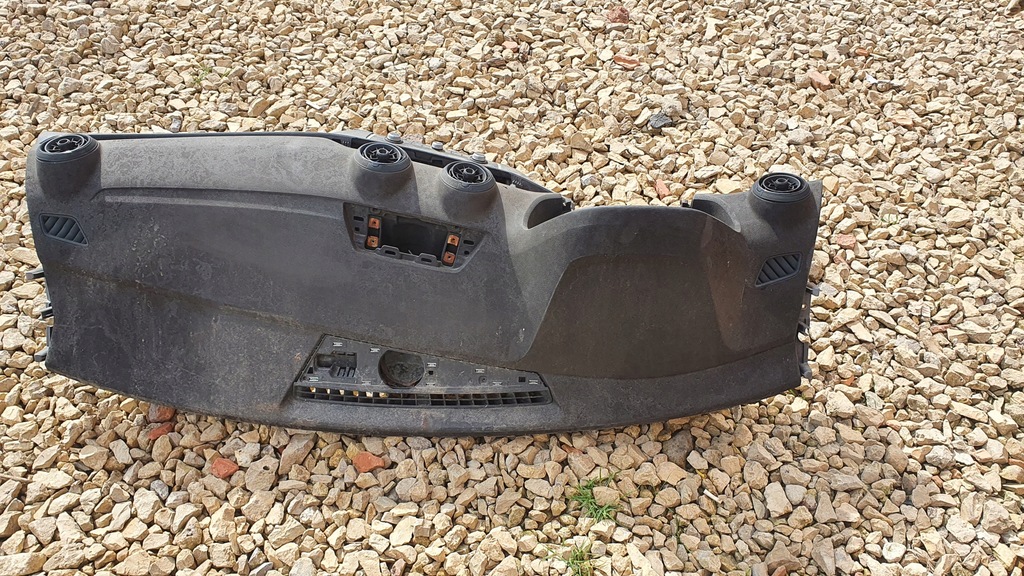 фото №2, Панель приладів приладова audi q2