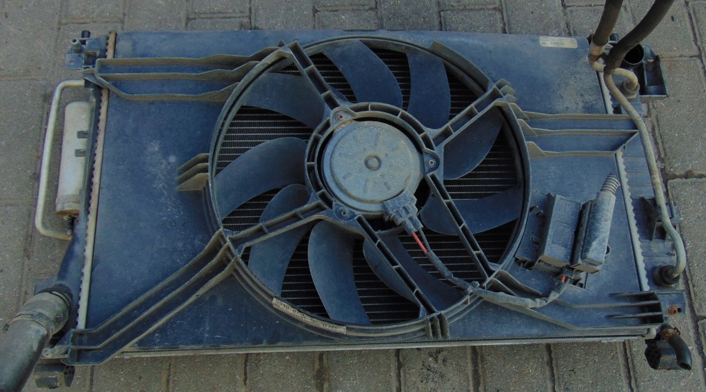 Купить Радиатор воды кондиционера вентилятор opel signum vectra c рестайлинг  2.2 direct