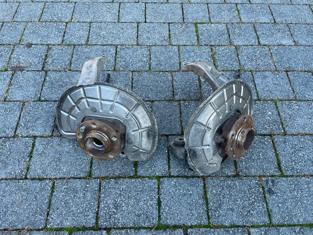 фото №1, Поворотный кулак задняя alfa romeo stelvio q4 20r.