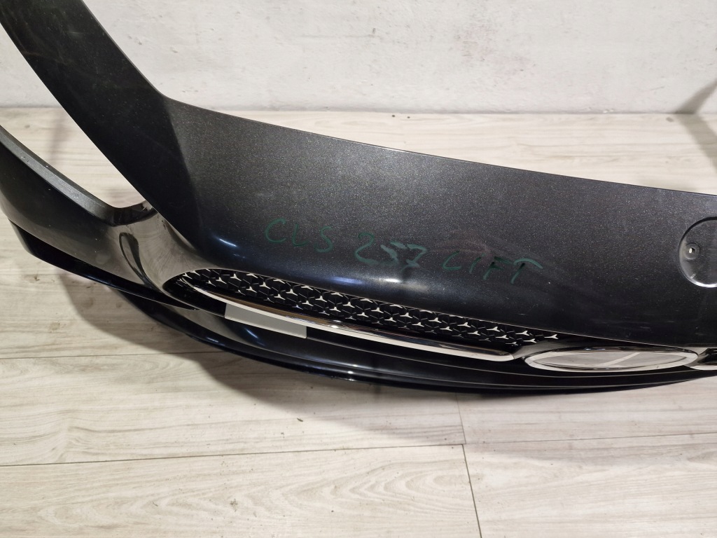 Бампер перед mercedes cls 257 рестайлінг  amg 21- Недорого