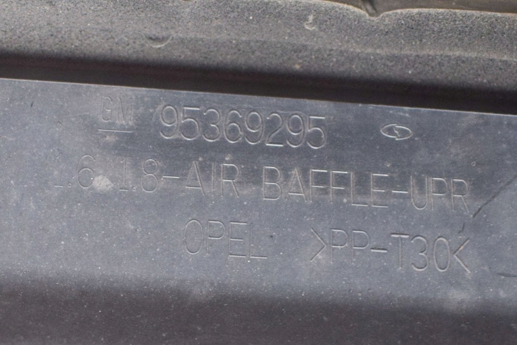 фото №6, Opel vauxhall mokka j13 дефлектор повітря радіатора 95369295 1.60 бензин
