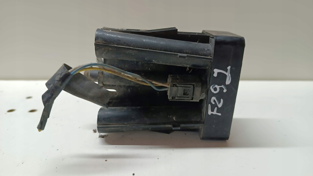 фото №1, Датчик переключения поперечина движения 9659847680 citroen c5 ii номер 6