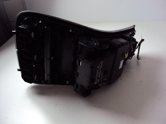 фото №11, Панель радио кондиционера mercedes c-klasa w205 fl