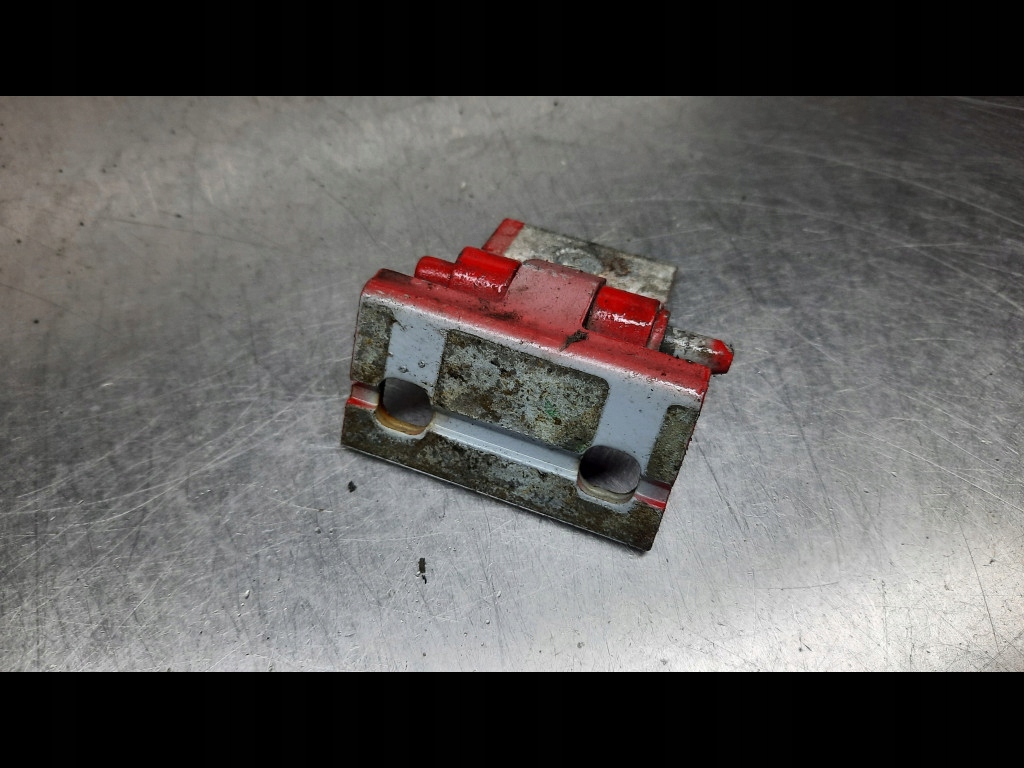 фото №2, Петля дверь правый volvo v70 ii s60