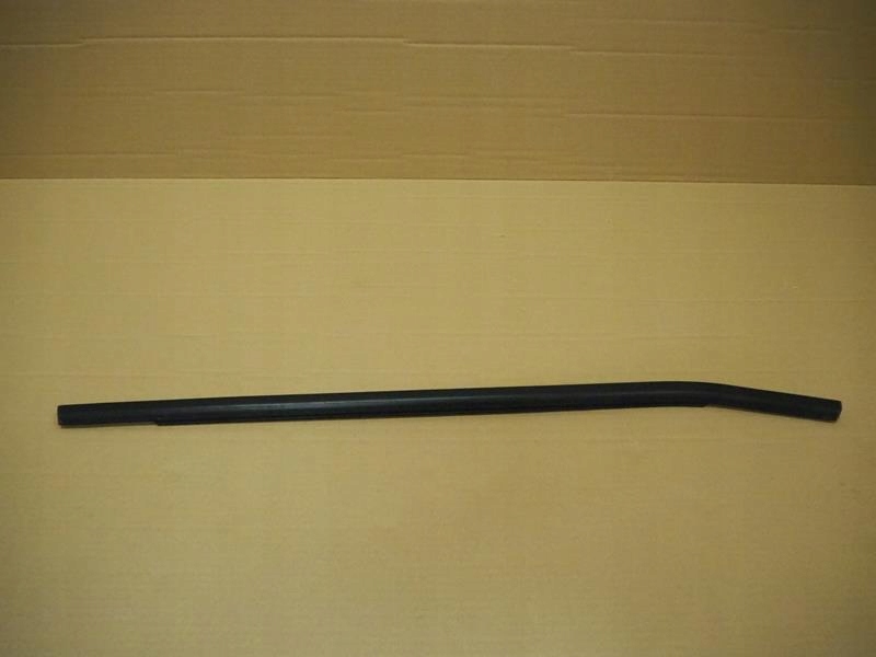 фото №1, Молдинг zgarniającaprawy задняя citroen c3 aircross