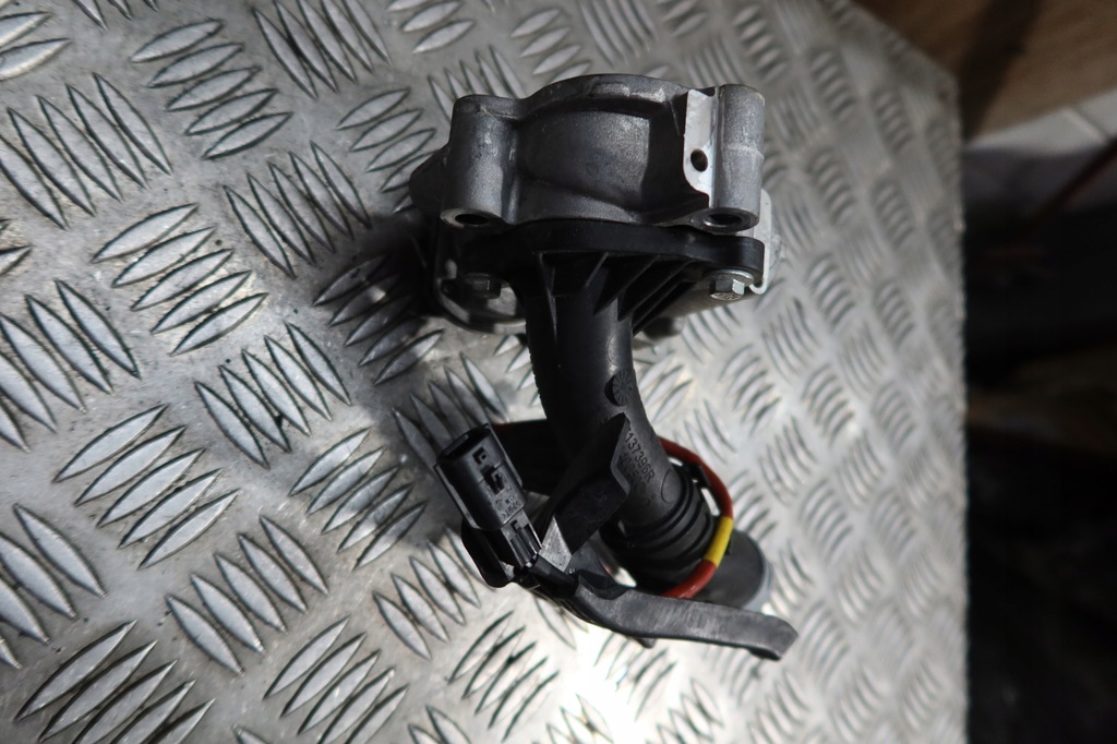 фото №5, Клапан egr renault 1.5 bdci 147100361r