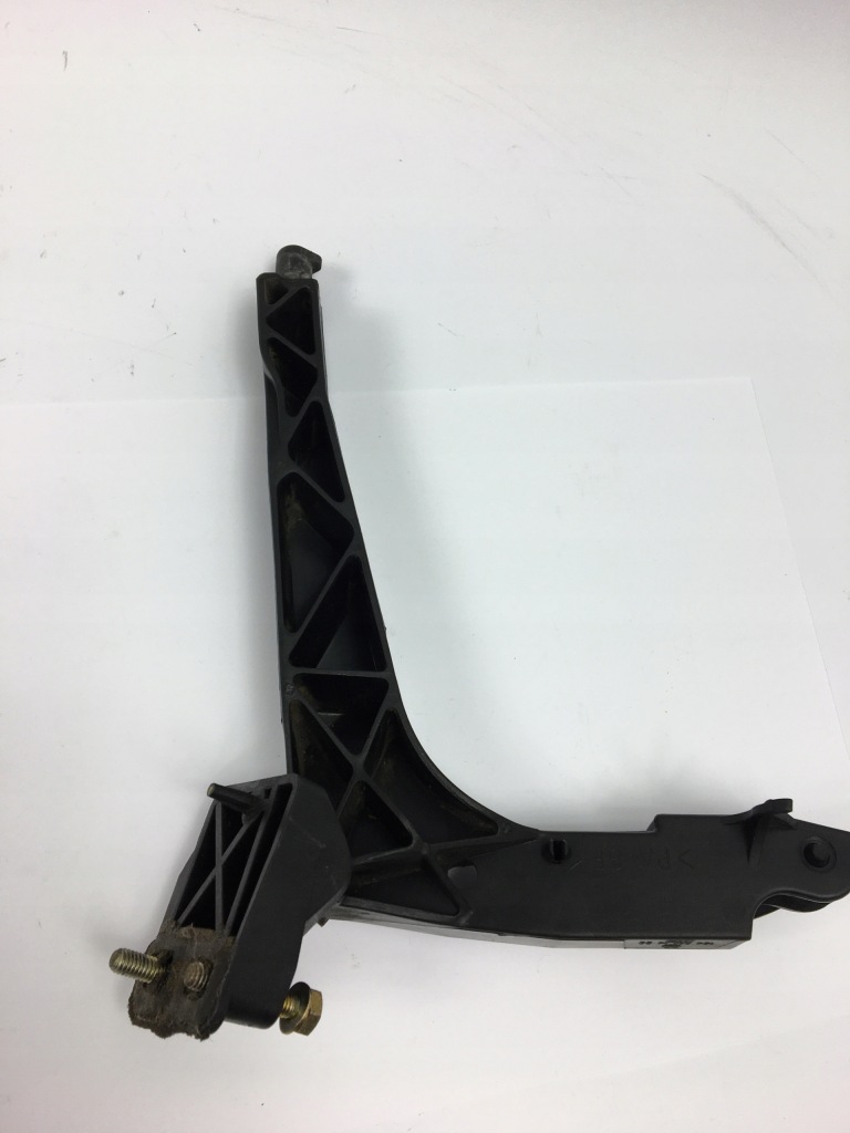 Педаль газа mercedes w124 e-klasa 1993-1996 1243011320 Недорого