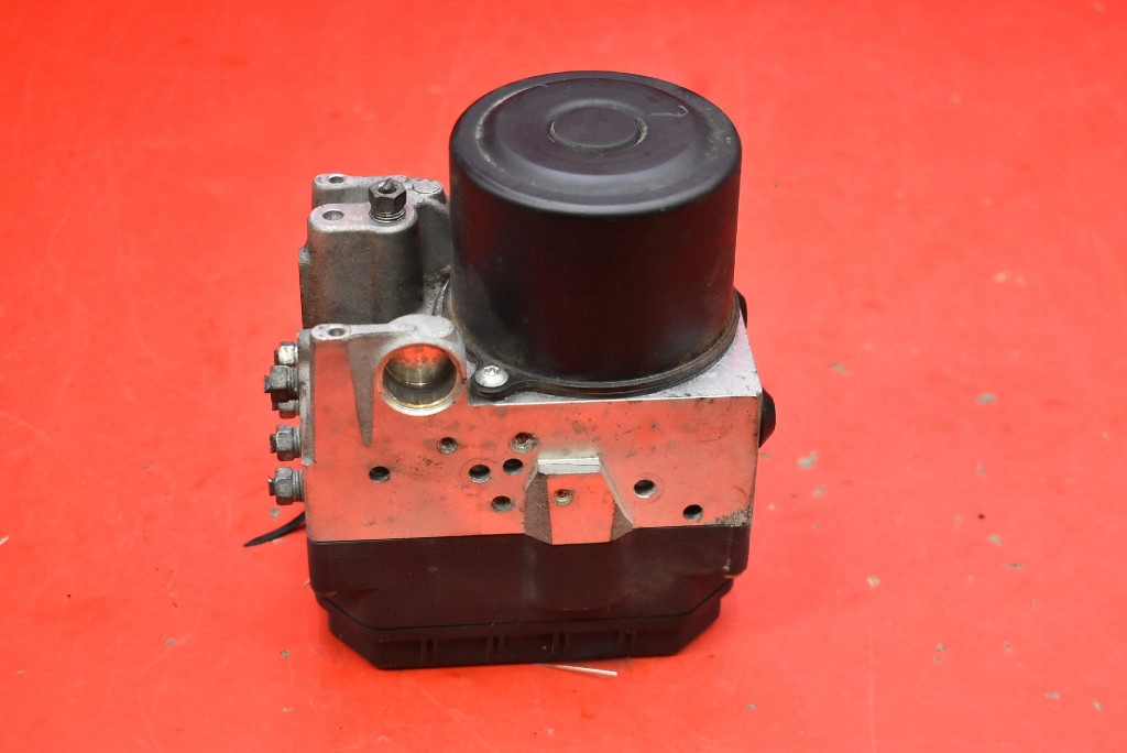 фото №5, Насос abs 44540-53240 lexus is 220 xe20 2.2 d 177 km 05-10