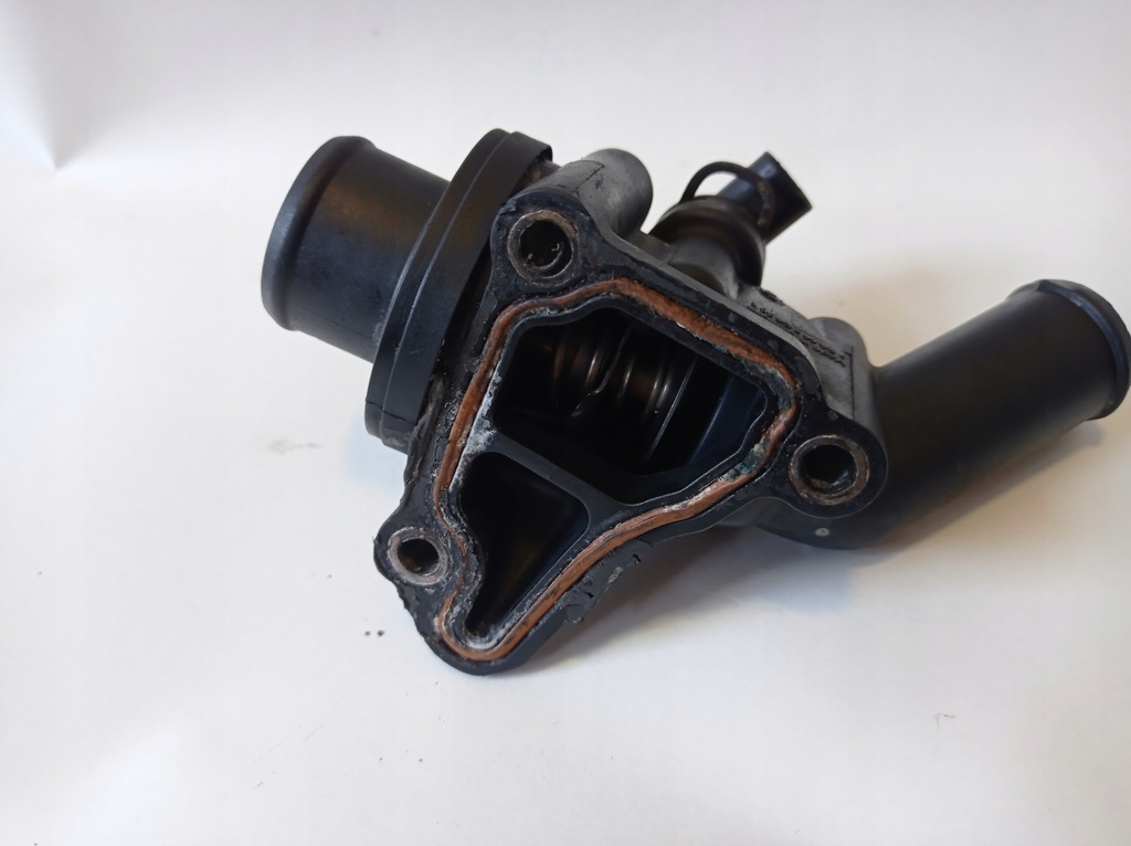 фото №6, Mercedes-benz оригинальный номер a 6682030275 корпус термостата