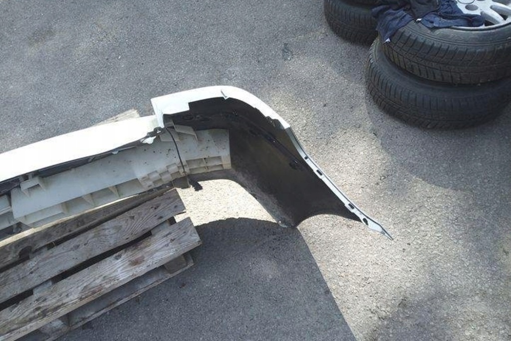 Бампер задний renault laguna ii bg0/1_ 8200002668 1.8l бензиновый 88kw 2003 Цена