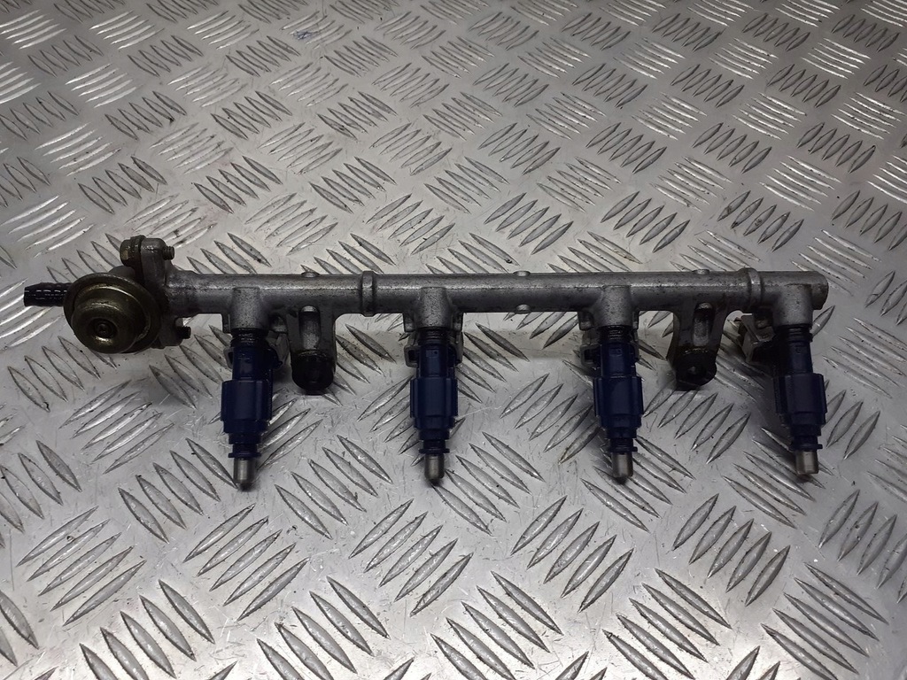 фото №1, Молдинг упорскування toyota yaris i 1.0