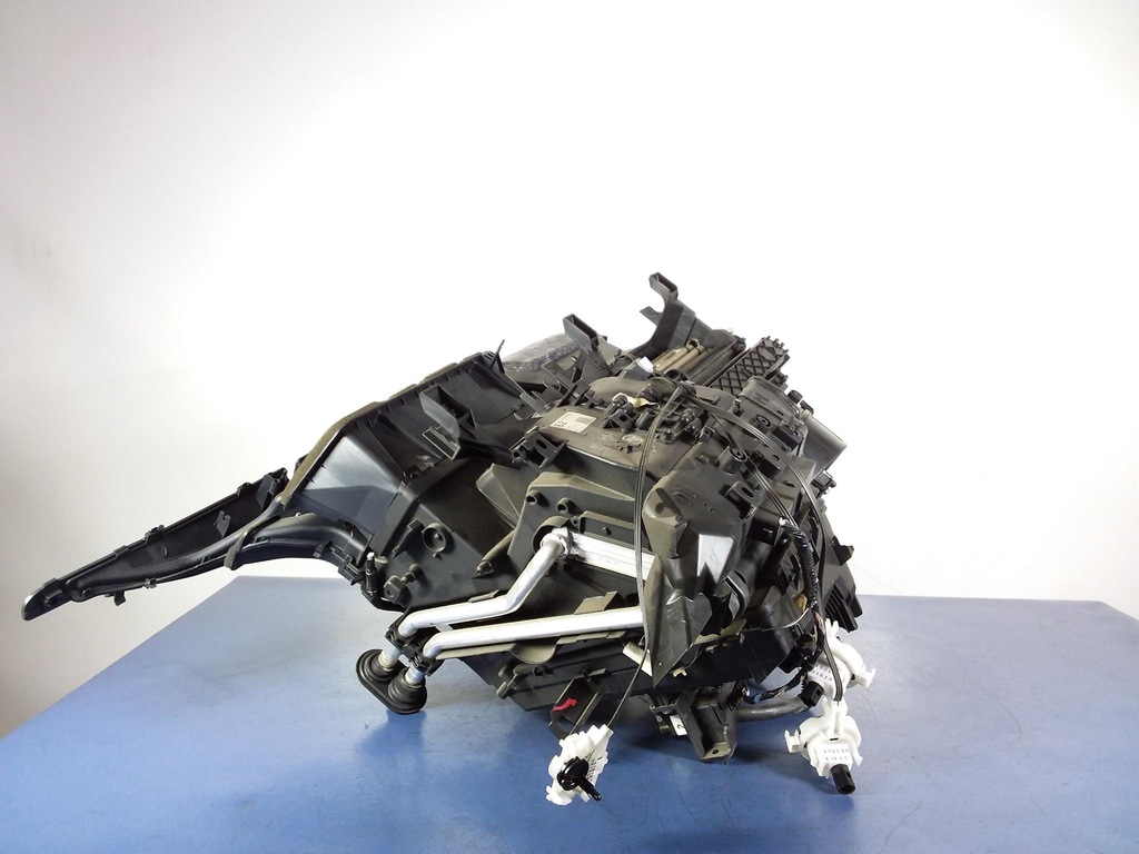 фото №4, Toyota yaris iii отопитель воздуходувка 87050-0d250