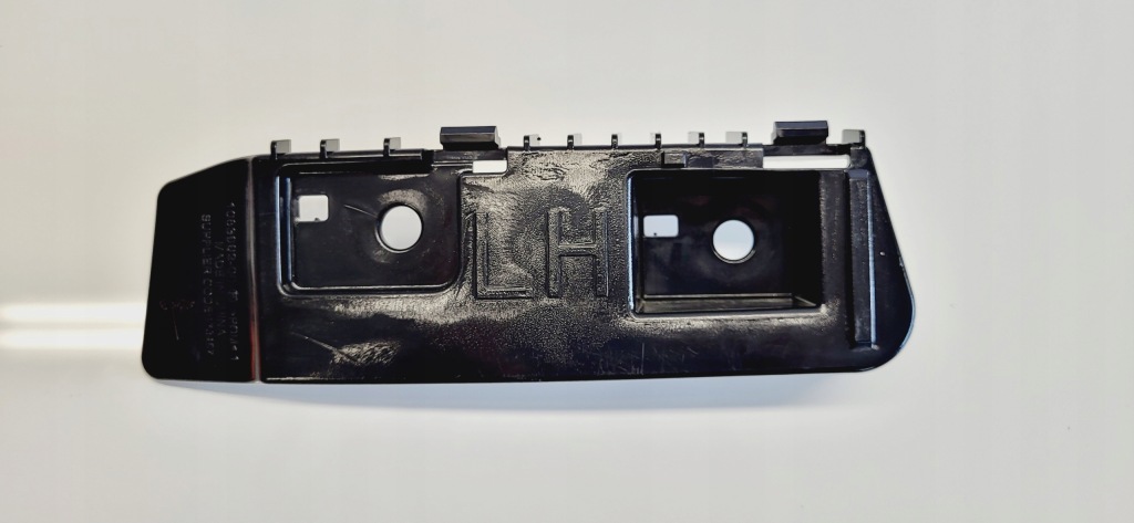 фото №1, Tesla model 3 лівий напрямна бампера заднього