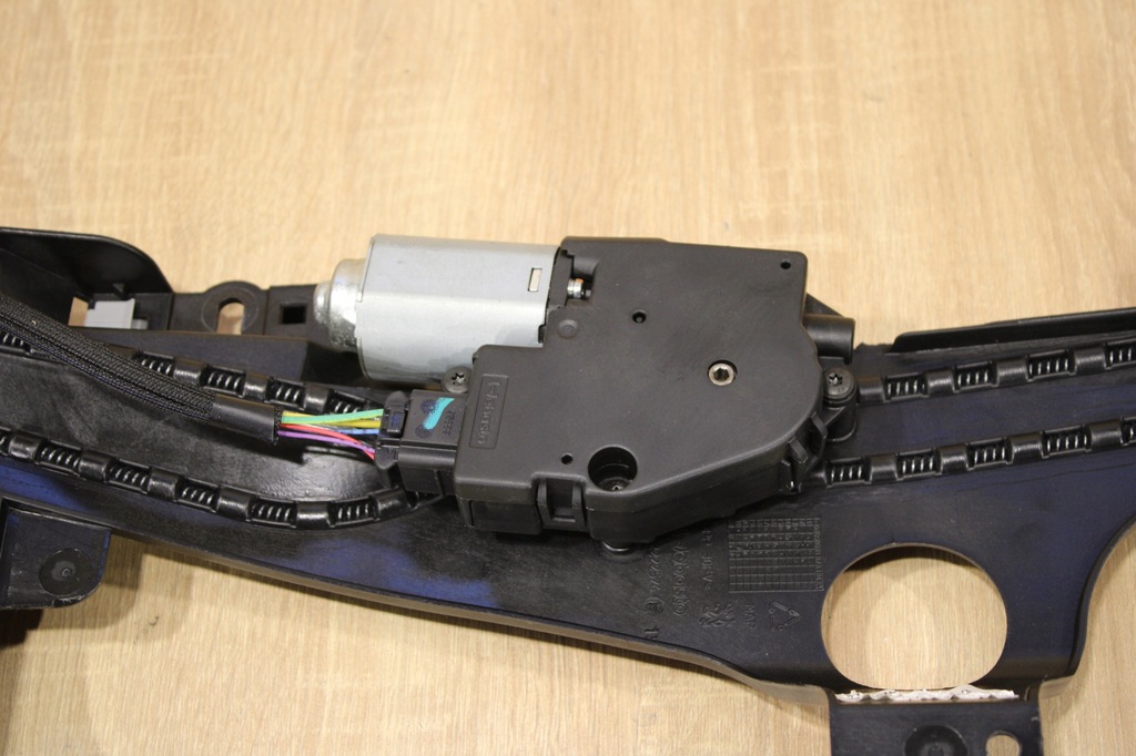 фото №7, Шторка жалюзі дах peugeot 5008 i