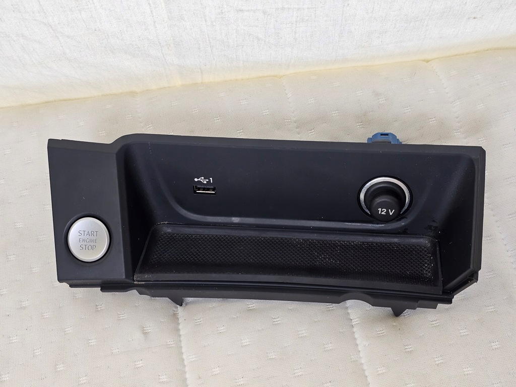 фото №1, Запуск стоп защита полка консоли панели audi a5 b9 разъём вход usb