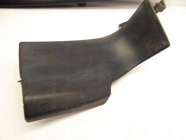 фото №10, Audi a6 c5 молдинг накладка бампера углы задняя