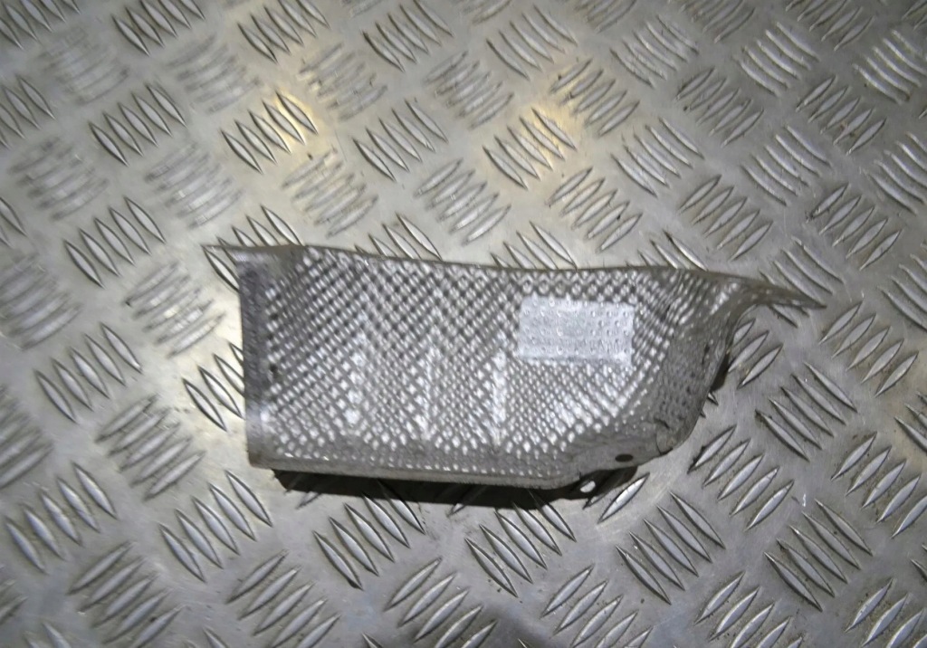 фото №1, Mercedes w206 защита тепловая a7252710003