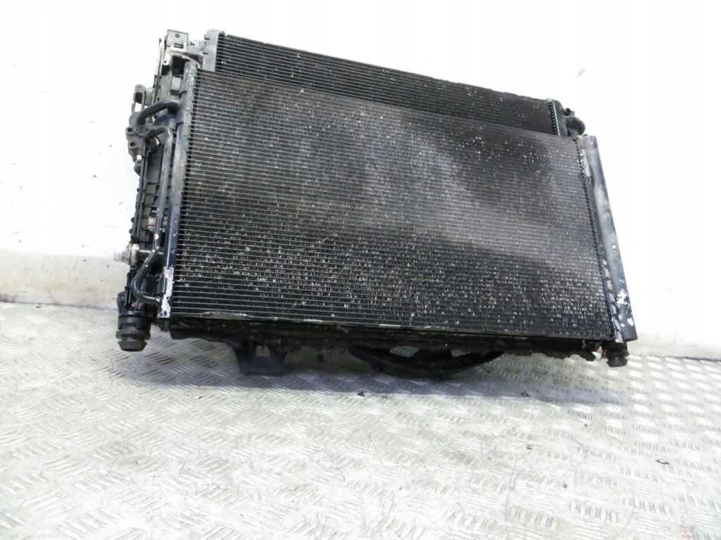 Land rover discovery sport l550 2.0 радиатор вентилятор комплект  15- Цена