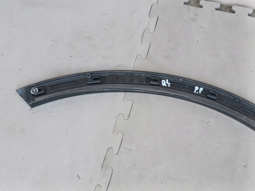 фото №7, Молдинг передня права audi q4 e-tron 89a перед правий