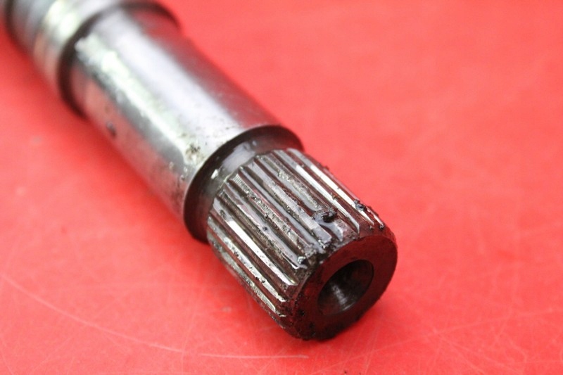 Приводной вал правая перед механическая коробка передач 9636786880 citroen c4 1 1 1.4 16v 88 km 04-08 Недорого