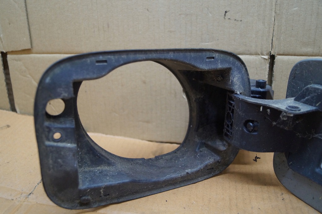 фото №9, Кришка заливної пального audi a4 b8 8k0809999a