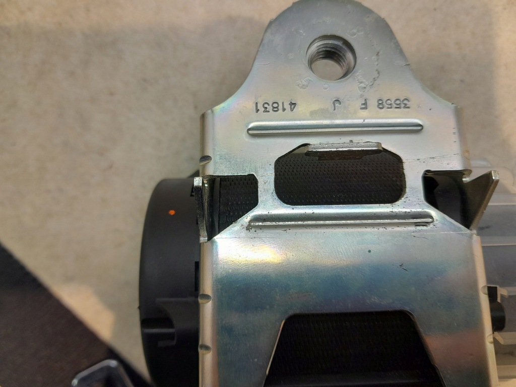 фото №9, Pas безпеки ford оригінальний номер 2s6aa61295ef