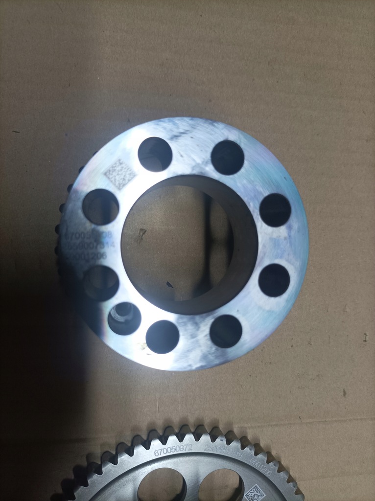 фото №14, Alfa romeo stelvio 2.9 510 kw вал распределительного вала