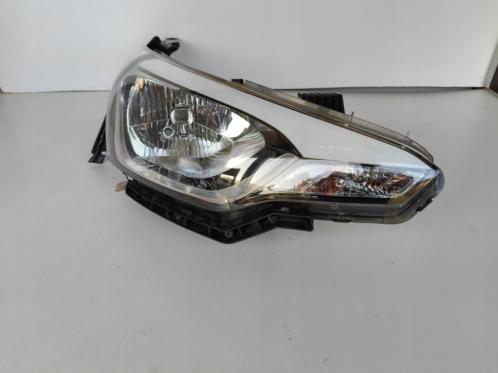 фото №1, Лампа правая фара hyundai i20 ii 14-