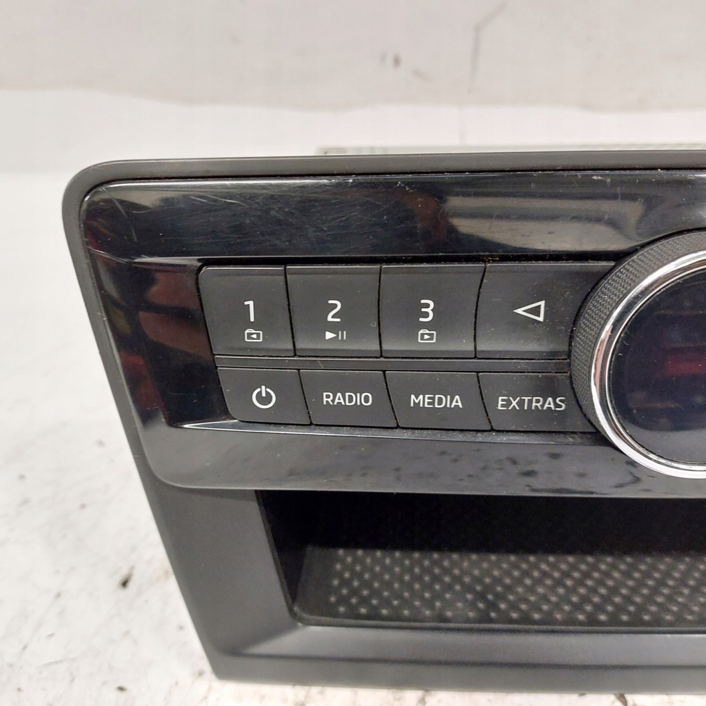 фото №2, Skoda rapid радио заводской 5ja035872