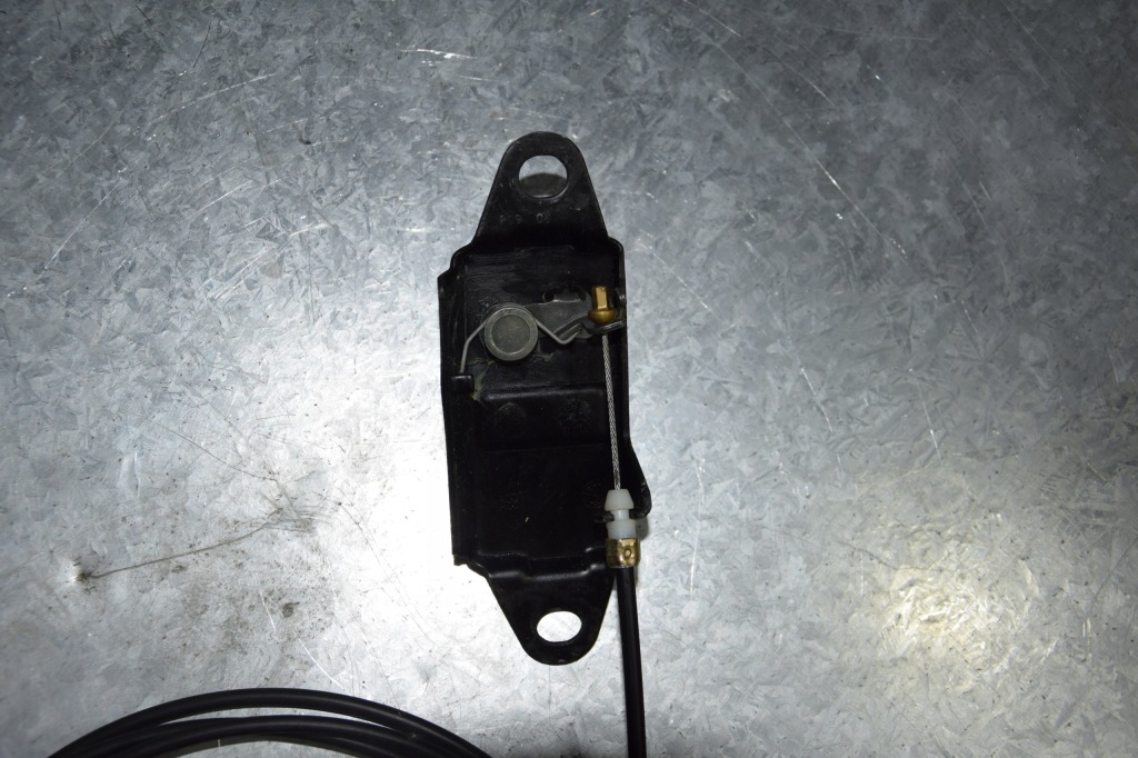 фото №3, Alfa romeo 159 засов трос крышки багажника