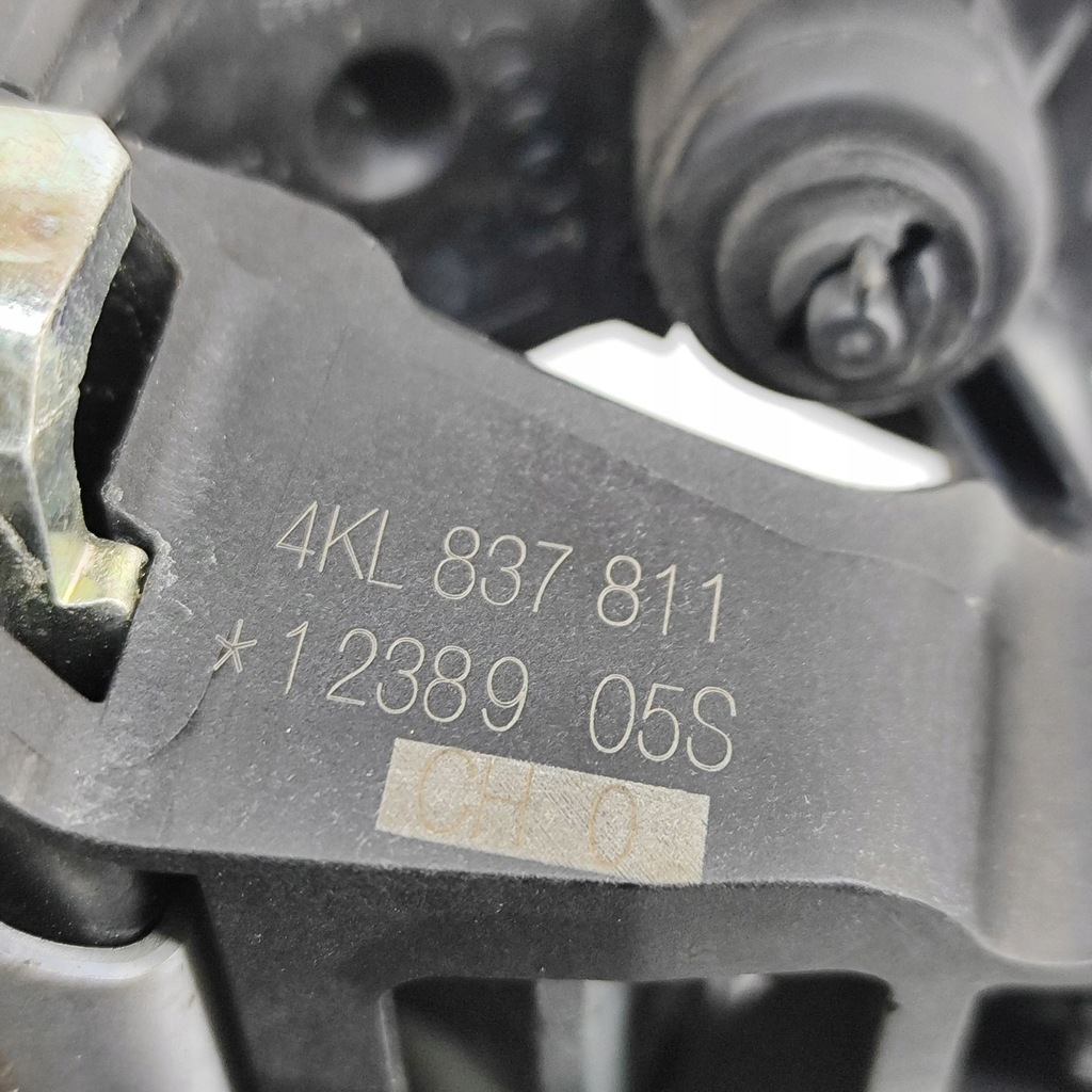 фото №7, Audi e-tron 2019 перед сторона левая ручка наружная дверь передних