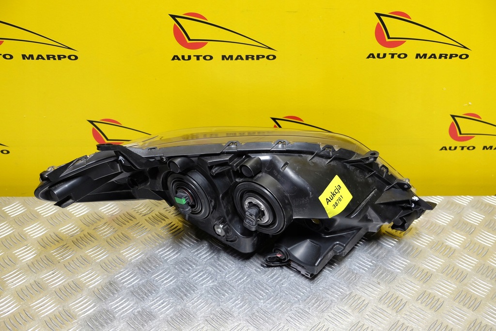 фото №9, Toyota sienna 2015- фара лампа zwykłasoczewkowa l usa