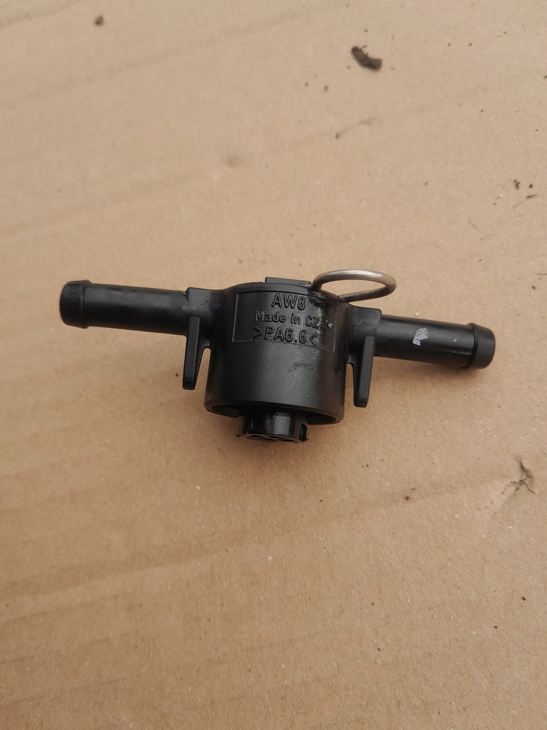 фото №12, Оригінальний номер vag 057127247k клапан фільтра пального audi a6, a8 2,7-4,2 tdi 04-11