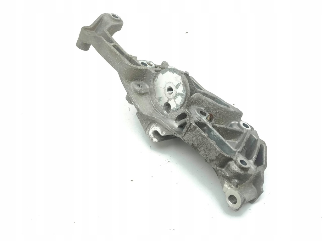 Peugeot 2008 2 2021 кронштейн генератора 9809714680 Недорого