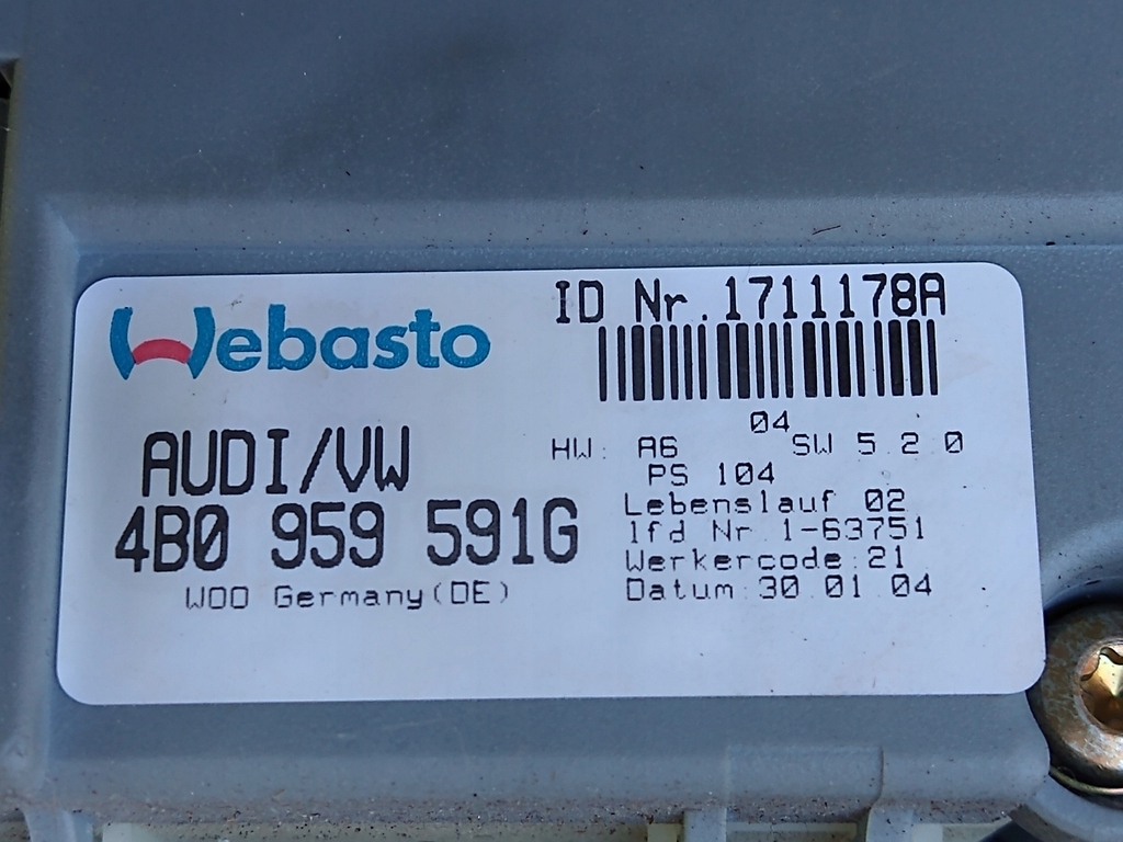 фото №5, Люк з двигун 8e9877041e audi a4 b6 kombi 00-05