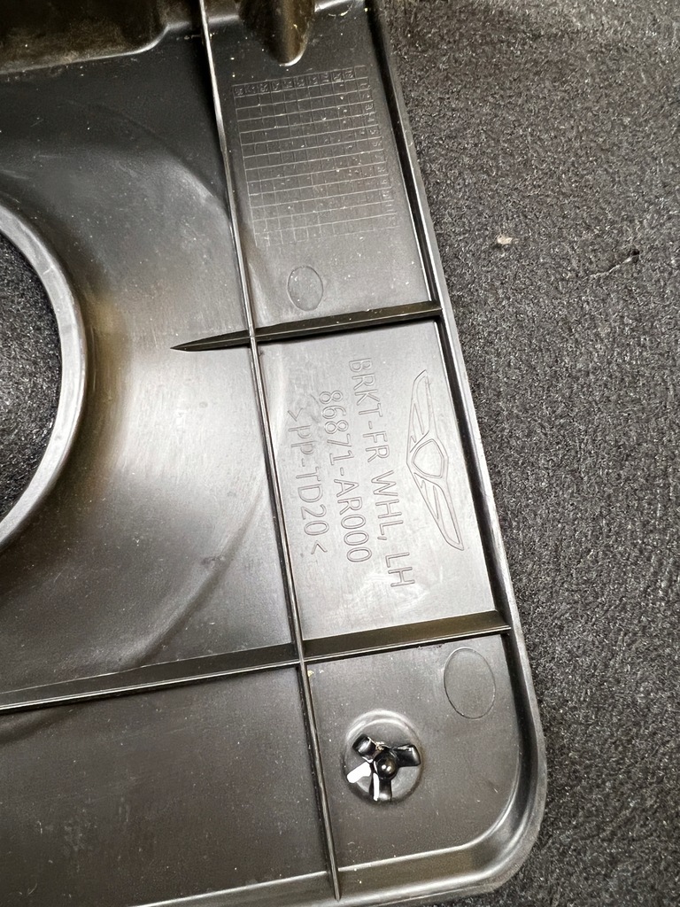 фото №9, Nowe підкрилок ліва передні перед genesis gv70