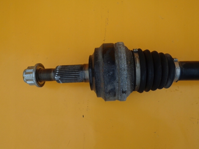 фото №4, Porsche cayenne 7p приводной вал задняя левая