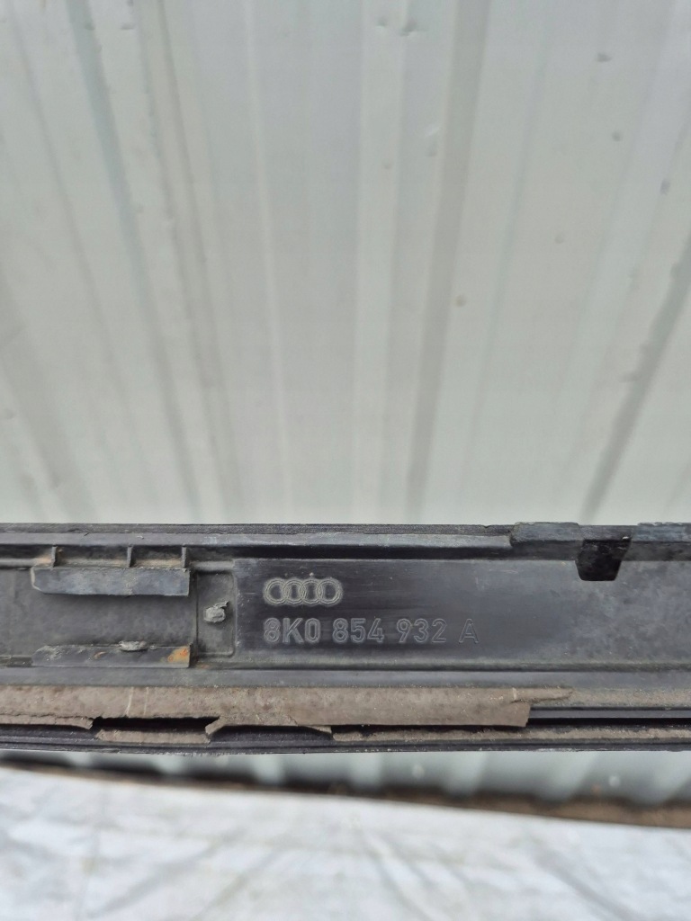 Audi a4 b8 8k s-line поріг правий накладка 8k0854932a Ціна