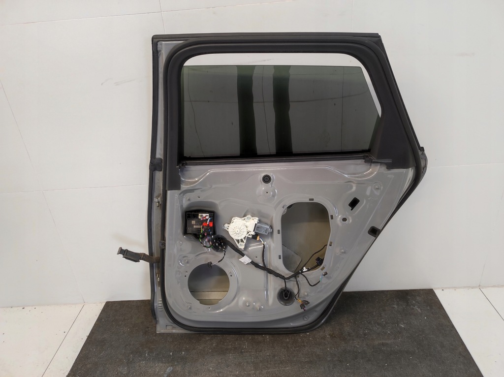 фото №9, Двері праве задня задні audi rs6 c8 kombi