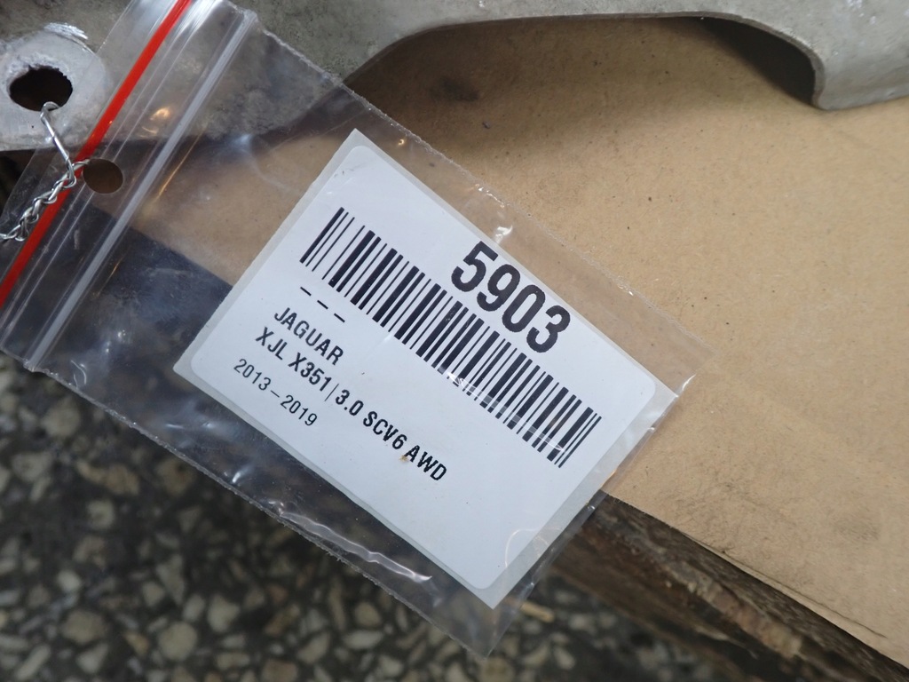 фото №16, Задняя левая защита подвеска jaguar xj x351 long europa aw93113b45ad 5903