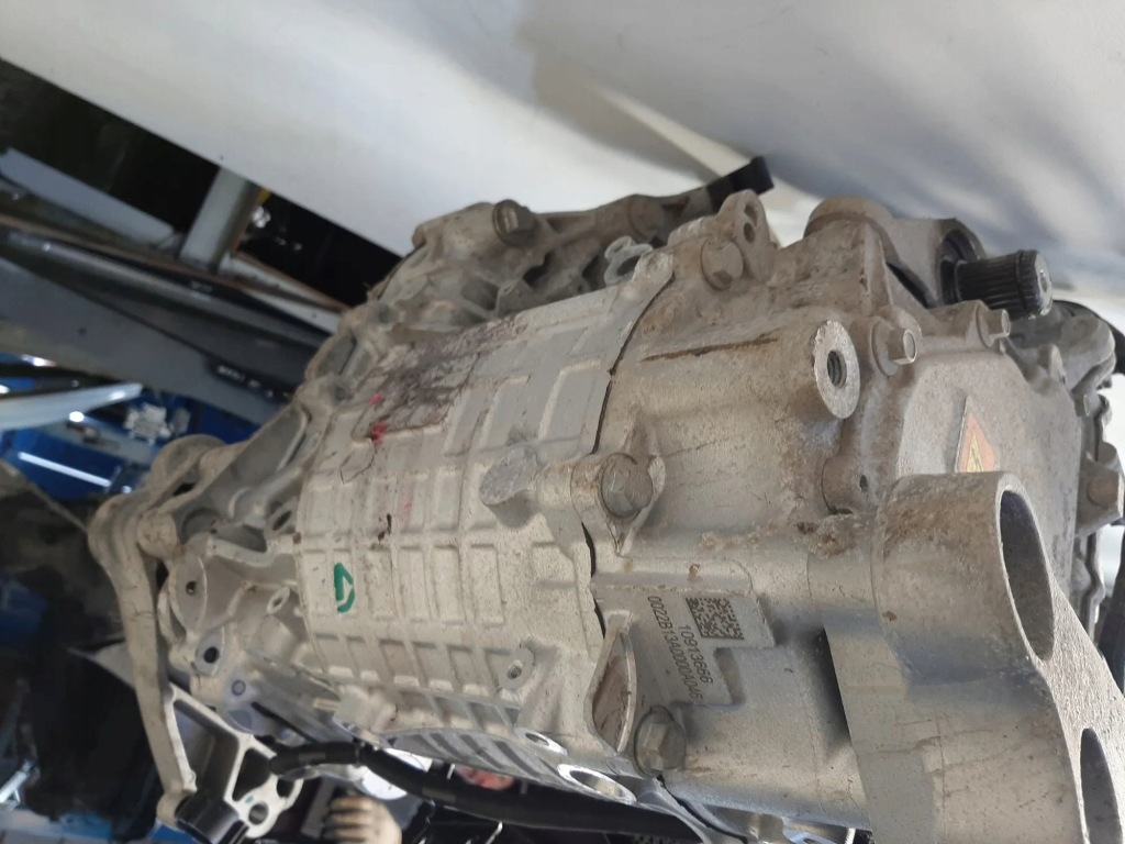 Купити Двигун mg mg 4 eh32 10927547 electric 125kw 2022