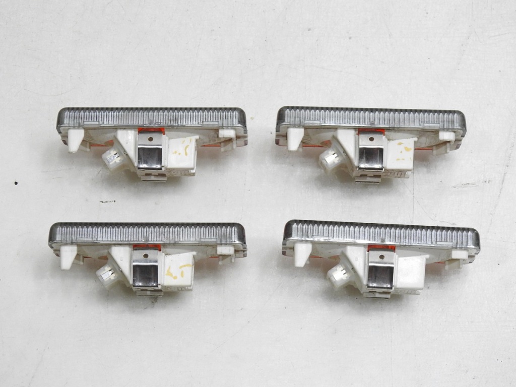 фото №3, Лампа обшивка дверь peugeot 407