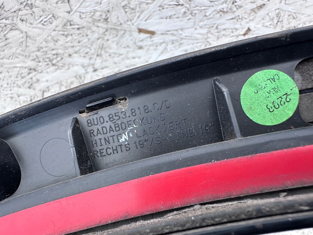 фото №5, Q3 8u lift s-line молдинг крила правий задня lz9y 8u0853818c/d