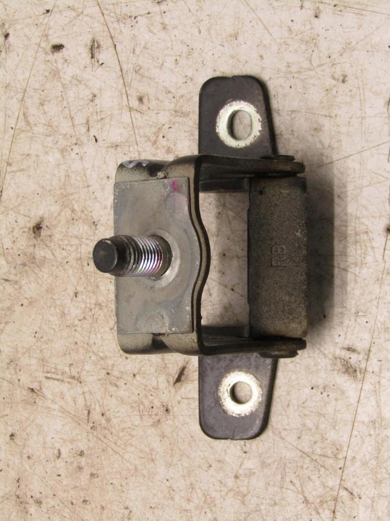 фото №1, Петли крышки багажника задние задняя kpl kia stonic