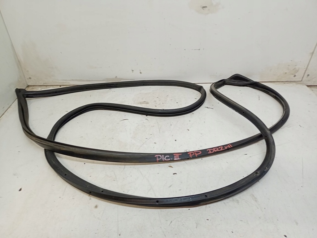 фото №1, Kia picanto iii прокладка двері правий перед 2017-