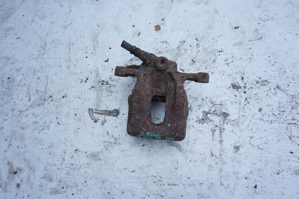 фото №1, Суппорт правый задняя mercedes a w169