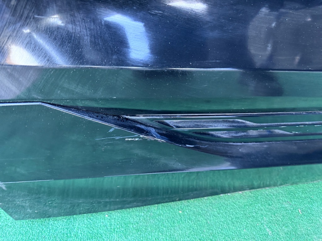 Audi e-tron 4ke 18- дверь правое  задняя задняя правый  оригинал  европа в Украине