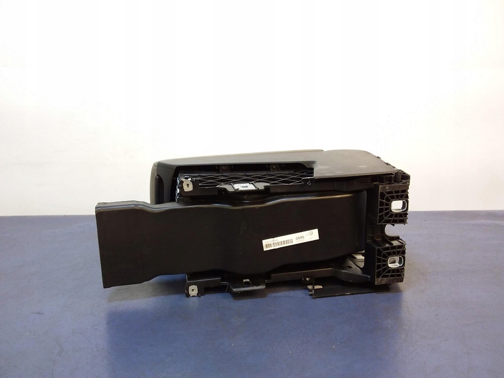 фото №6, Vw passat b6 подлокотник 3c0864207